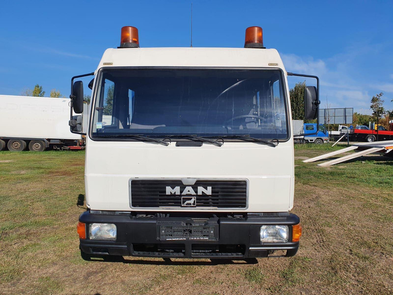 MAN 12.224 - Doka trailer - Camion plateau: photos 3 MAN 12.224 - Doka trailer - Camion plateau: photos 3
