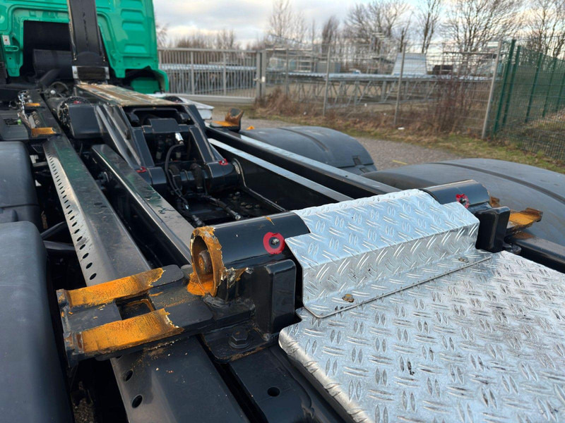 MAN 26.500 6x2 Retarder Meiller Funk | Motorschaden en leasing occasion MAN 26.500 6x2 Retarder Meiller Funk | Motorschaden: photos 9