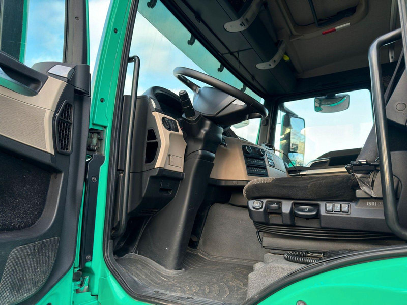 MAN 26.500 6x2 Retarder Meiller Funk | Motorschaden en leasing occasion MAN 26.500 6x2 Retarder Meiller Funk | Motorschaden: photos 12