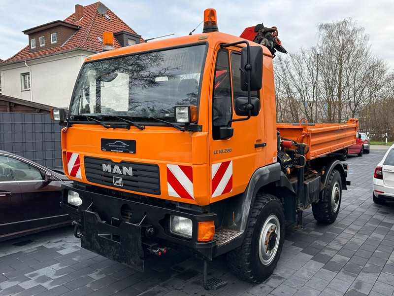 MAN LE 10.220 4X4 + Palfinger PK 6001 - Camion benne, Camion grue: photos 2 MAN LE 10.220 4X4 + Palfinger PK 6001 - Camion benne, Camion grue: photos 2