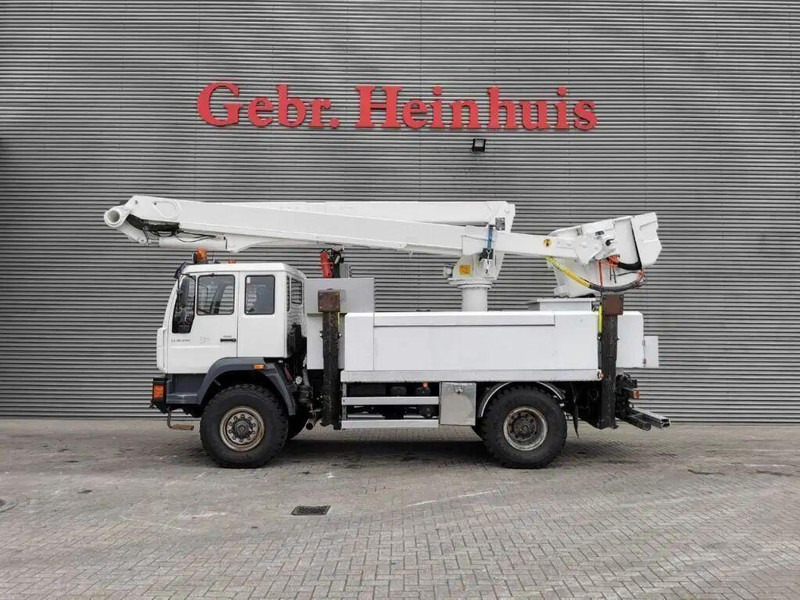 MAN MAN - 18.280 - Lifting basket 20,3 m - 4x4 - Camion avec nacelle, Camion grue: photos 5 MAN MAN - 18.280 - Lifting basket 20,3 m - 4x4 - Camion avec nacelle, Camion grue: photos 5