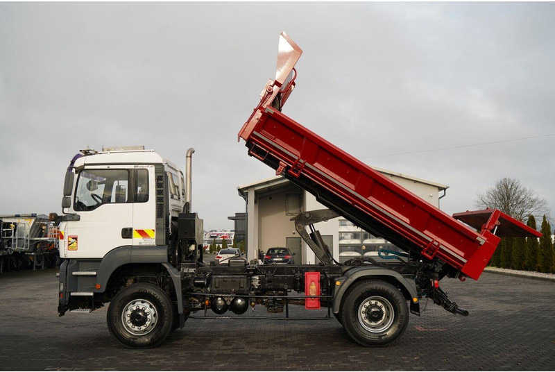 MAN TGA 18.360 - Camion benne: photos 2 MAN TGA 18.360 - Camion benne: photos 2