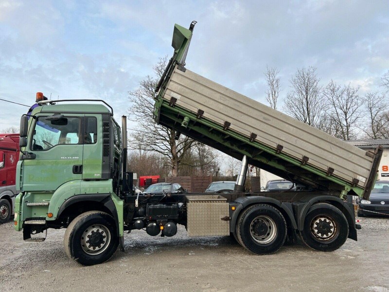MAN TGA 33.480 - Camion benne: photos 2 MAN TGA 33.480 - Camion benne: photos 2