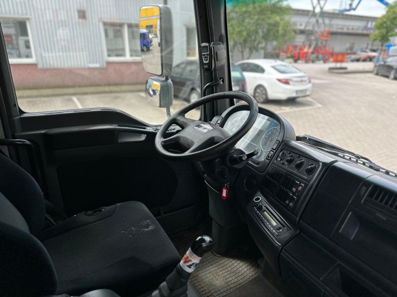 MAN TGL 12.180 4x2 Pritsche 7,20m en leasing occasion MAN TGL 12.180 4x2 Pritsche 7,20m: photos 8