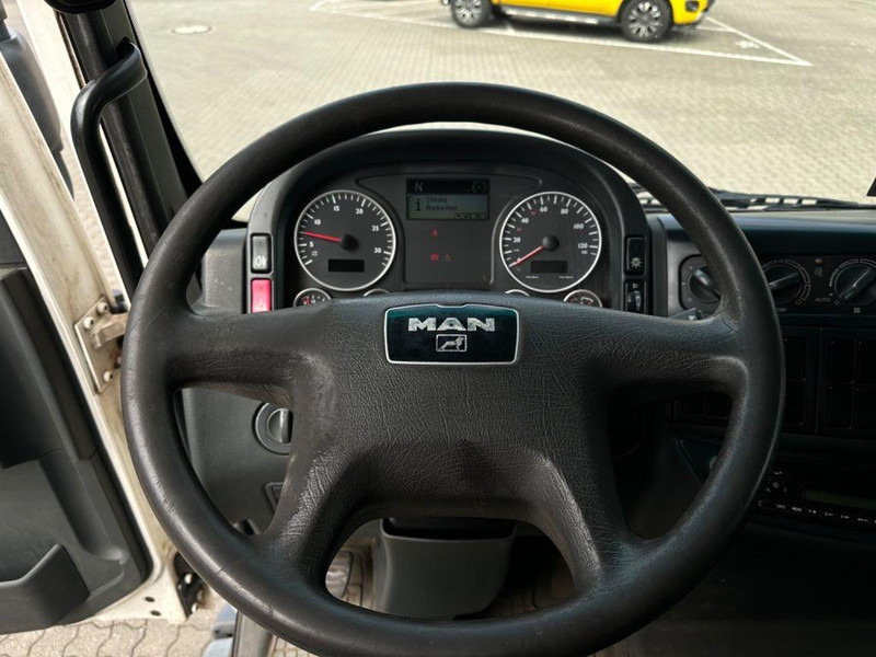 MAN TGL 12.180 4x2 Pritsche 7,20m en leasing occasion MAN TGL 12.180 4x2 Pritsche 7,20m: photos 9