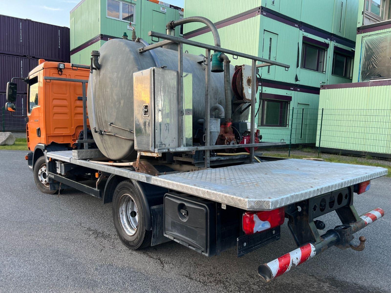 Camion hydrocureur MAN TGL 8.180 Vacuum truck / Toilet Cleaner: photos 6 Camion hydrocureur MAN TGL 8.180 Vacuum truck / Toilet Cleaner: photos 6