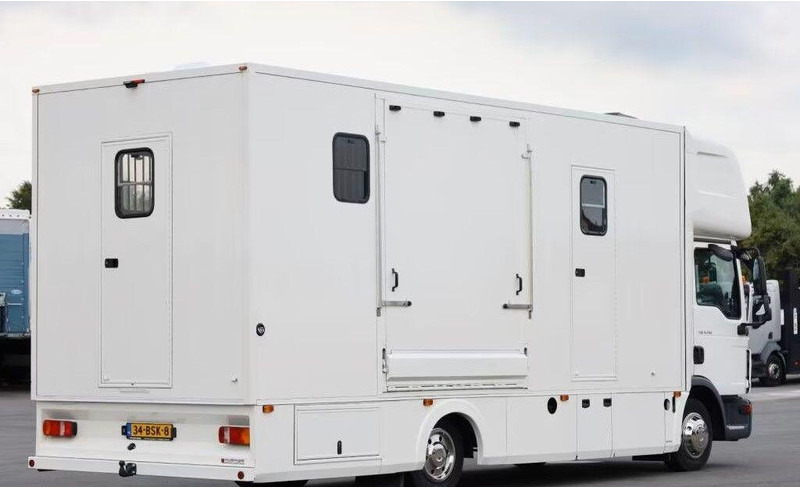 MAN TGL 8.190 - - Camion chevaux: photos 3 MAN TGL 8.190 - - Camion chevaux: photos 3