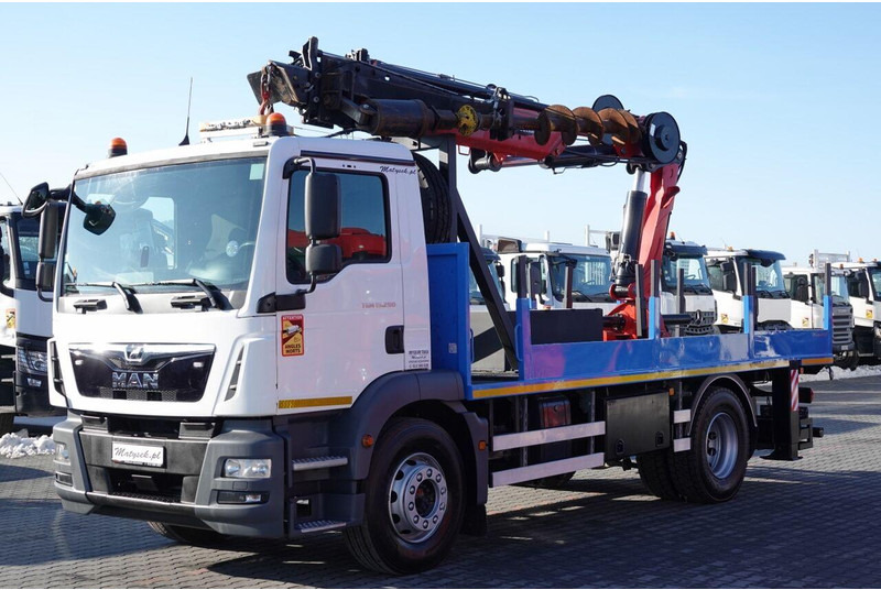 MAN TGM 15 .290 / HDS HC 190 + WIERTŁO 2 mb / WIERTNICA / STEROWANIE - Foreuse: photos 1 MAN TGM 15 .290 / HDS HC 190 + WIERTŁO 2 mb / WIERTNICA / STEROWANIE - Foreuse: photos 1