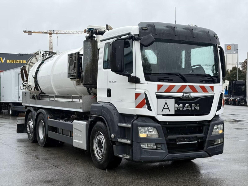 MAN TGS 26.320 - Vacuum truck - Camion hydrocureur: photos 2 MAN TGS 26.320 - Vacuum truck - Camion hydrocureur: photos 2