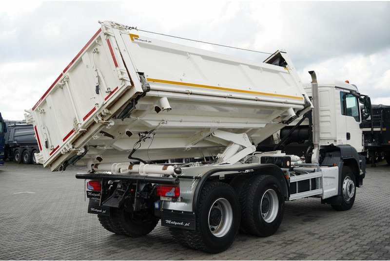 Camion benne MAN TGS 26.460: photos 15
