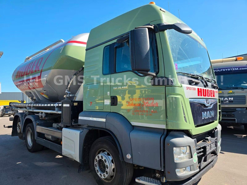 MAN TGS 26.460 - Vacuum truck + trailer - Camion hydrocureur: photos 3 MAN TGS 26.460 - Vacuum truck + trailer - Camion hydrocureur: photos 3