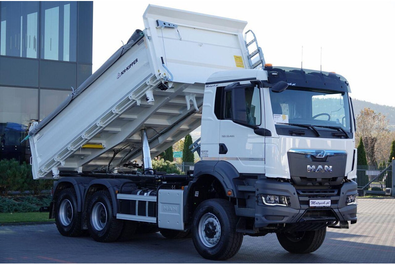 MAN TGS 33.TGS 33.480 / 6X6 / WYWROTKA 3 STRONNA / BORDMATIC / KH KI - Camion benne: photos 2 MAN TGS 33.TGS 33.480 / 6X6 / WYWROTKA 3 STRONNA / BORDMATIC / KH KI - Camion benne: photos 2