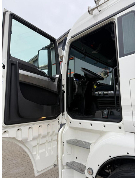 MAN TGX 26.440 // E6 // MANUAL // chłodnia z windą // 20 Epal // syp en leasing occasion MAN TGX 26.440 // E6 // MANUAL // chłodnia z windą // 20 Epal // syp: photos 20