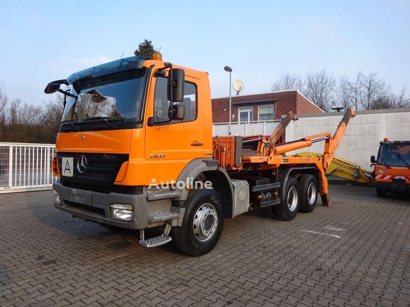 Mercedes-Benz 2633 Axor - Skip loader - Camion multibenne: photos 3 Mercedes-Benz 2633 Axor - Skip loader - Camion multibenne: photos 3