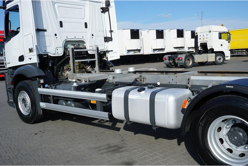 Châssis cabine Mercedes-Benz ANTOS / 2545 / ACC / E 6 / BDF + WINDA / 7.15 , 7.45, 7.82 M / O: photos 10 Châssis cabine Mercedes-Benz ANTOS / 2545 / ACC / E 6 / BDF + WINDA / 7.15 , 7.45, 7.82 M / O: photos 10