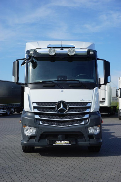 Châssis cabine Mercedes-Benz ANTOS / 2545 / ACC / E 6 / BDF + WINDA / 7.15 , 7.45, 7.82 M / O: photos 15 Châssis cabine Mercedes-Benz ANTOS / 2545 / ACC / E 6 / BDF + WINDA / 7.15 , 7.45, 7.82 M / O: photos 15