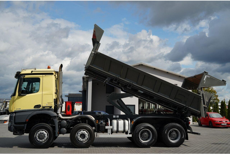 Mercedes-Benz AROCS 4148 - Camion benne: photos 3 Mercedes-Benz AROCS 4148 - Camion benne: photos 3