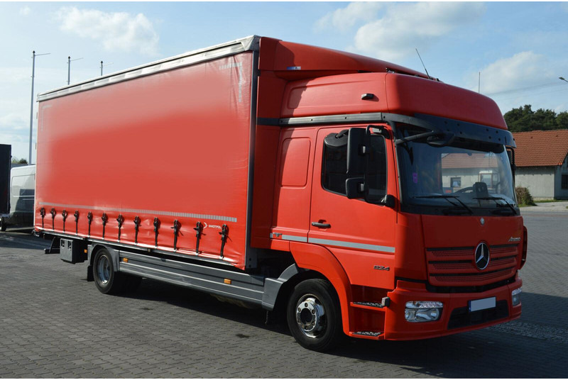 Mercedes-Benz ATEGO 824 EURO 6 1.HAND CURTAINE TILT - Camion à rideaux coulissants: photos 5 Mercedes-Benz ATEGO 824 EURO 6 1.HAND CURTAINE TILT - Camion à rideaux coulissants: photos 5