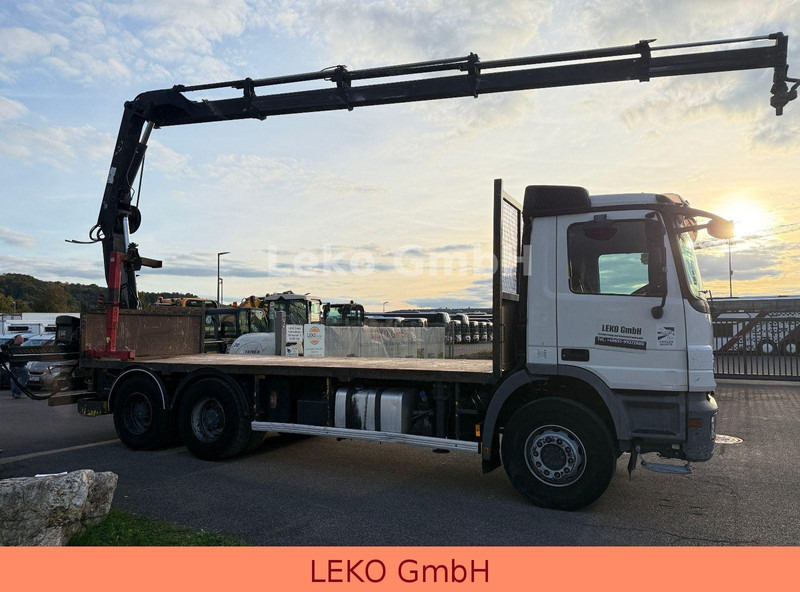 Camion plateau, Camion grue Mercedes-Benz Actros 2636-Plateau Hiab Krahn: photos 8