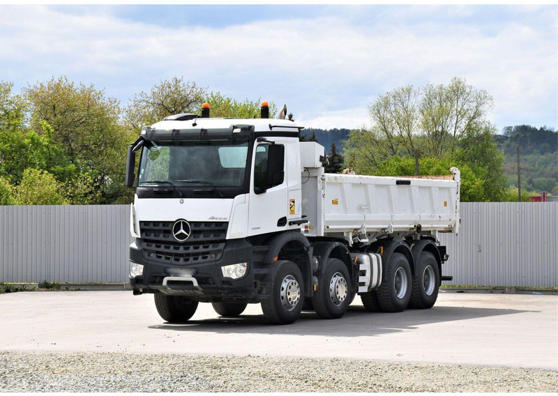 Mercedes-Benz Arocs 3243 - Camion benne: photos 2 Mercedes-Benz Arocs 3243 - Camion benne: photos 2