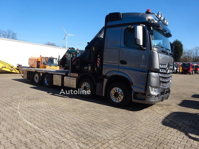 Mercedes-Benz Arocs 3453 8x2 Open Flatbed + Crane Fassi F820 - Camion plateau, Camion grue: photos 3 Mercedes-Benz Arocs 3453 8x2 Open Flatbed + Crane Fassi F820 - Camion plateau, Camion grue: photos 3