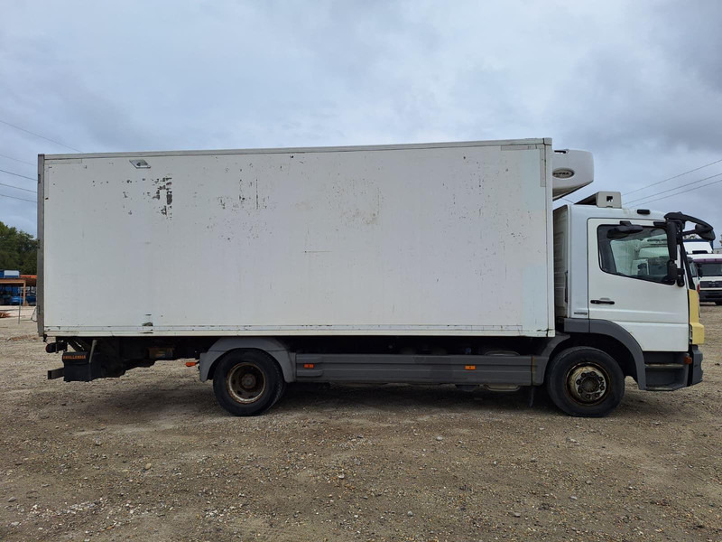 Mercedes-Benz Atego 1218 - Carrier Supra frigo + DHollandia 1500 kg LBW - Camion frigorifique: photos 4 Mercedes-Benz Atego 1218 - Carrier Supra frigo + DHollandia 1500 kg LBW - Camion frigorifique: photos 4