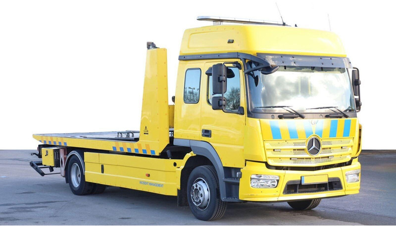 Mercedes-Benz Atego 1527 Car transporter - Camion porte-voitures: photos 4 Mercedes-Benz Atego 1527 Car transporter - Camion porte-voitures: photos 4