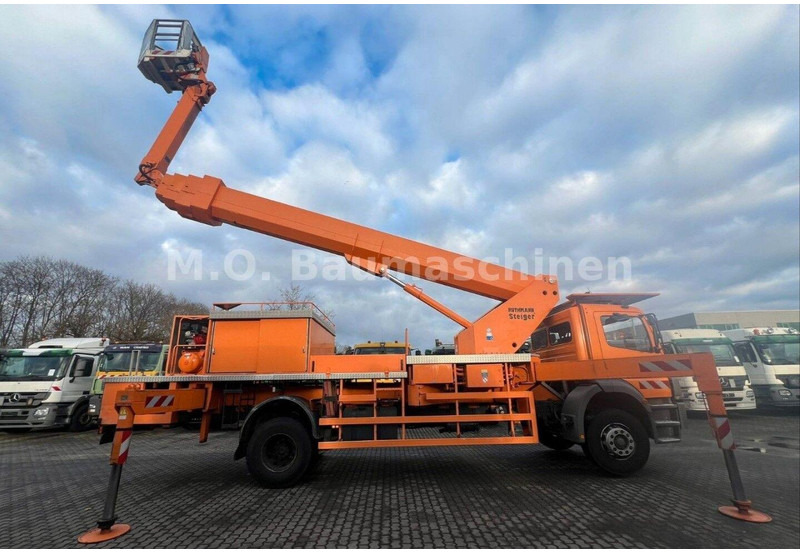 Mercedes-Benz Atego 1928 - Camion avec nacelle: photos 4 Mercedes-Benz Atego 1928 - Camion avec nacelle: photos 4
