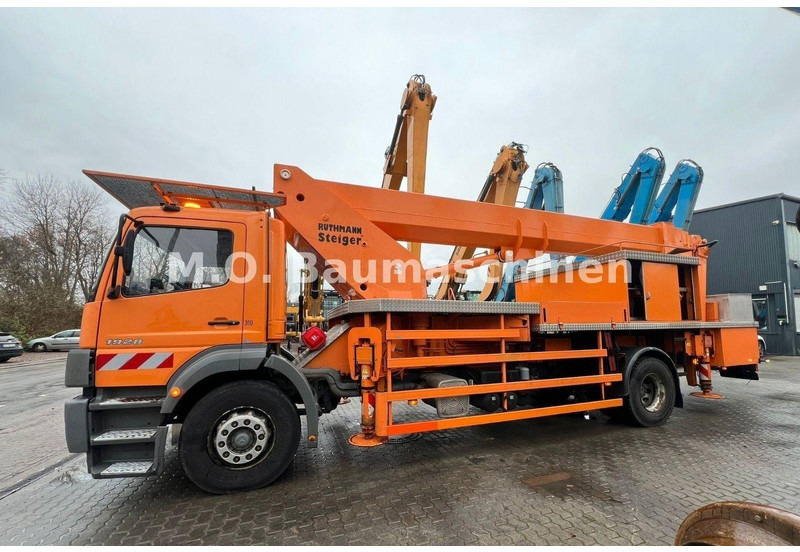Mercedes-Benz Atego 1928 Ruthmann T 435 45 m - Camion avec nacelle: photos 5 Mercedes-Benz Atego 1928 Ruthmann T 435 45 m - Camion avec nacelle: photos 5