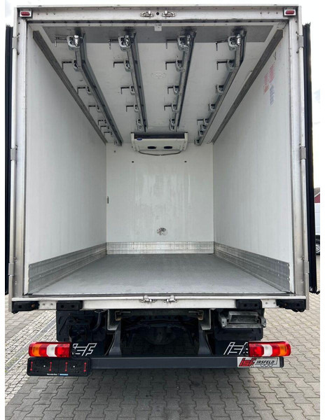 Mercedes-Benz Atego 816 REFRIGERATOR HOOK MEAT ROHRBAHNEN - Camion frigorifique: photos 1 Mercedes-Benz Atego 816 REFRIGERATOR HOOK MEAT ROHRBAHNEN - Camion frigorifique: photos 1
