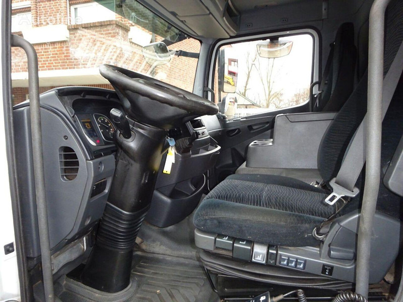 Mercedes-Benz Atego 818 - Flatbed en leasing occasion Mercedes-Benz Atego 818 - Flatbed: photos 11