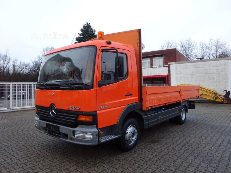 Mercedes-Benz Atego 818 - Flatbed - Camion plateau: photos 2 Mercedes-Benz Atego 818 - Flatbed - Camion plateau: photos 2