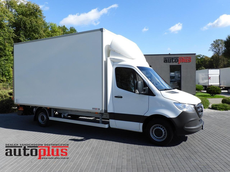 Mercedes-Benz SPRINTER 315 - Fourgon grand volume: photos 1 Mercedes-Benz SPRINTER 315 - Fourgon grand volume: photos 1