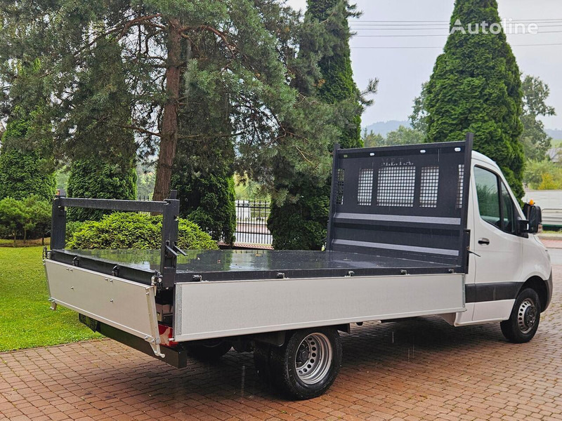 Mercedes-Benz Sprinter 51 9 CDI 3 way tipper - Utilitaire benne: photos 5 Mercedes-Benz Sprinter 51 9 CDI 3 way tipper - Utilitaire benne: photos 5