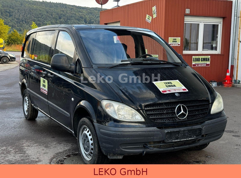 Mercedes-Benz Vito Motor schaden - Minibus, Transport de personnes: photos 1 Mercedes-Benz Vito Motor schaden - Minibus, Transport de personnes: photos 1