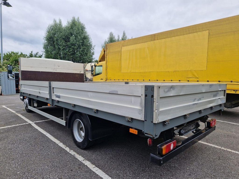 Mitsubishi 70 C 18 Fuso Canter Pritschenwagen Euro 6 - Camion plateau: photos 3 Mitsubishi 70 C 18 Fuso Canter Pritschenwagen Euro 6 - Camion plateau: photos 3