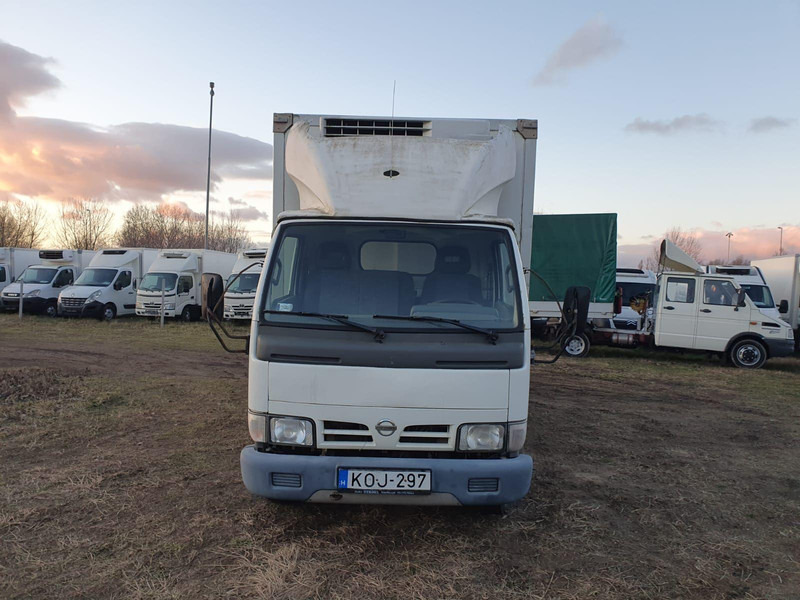 Nissan Cabstar 3,0 TDi - Thermo King V400 Max frigo - Utilitaire frigorifique: photos 3 Nissan Cabstar 3,0 TDi - Thermo King V400 Max frigo - Utilitaire frigorifique: photos 3