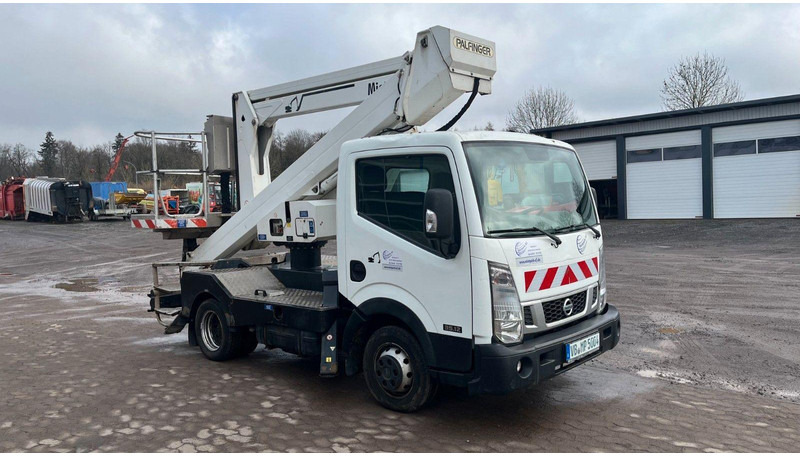 Nissan Palfinger P200A-NC 17m - Camion avec nacelle: photos 2 Nissan Palfinger P200A-NC 17m - Camion avec nacelle: photos 2