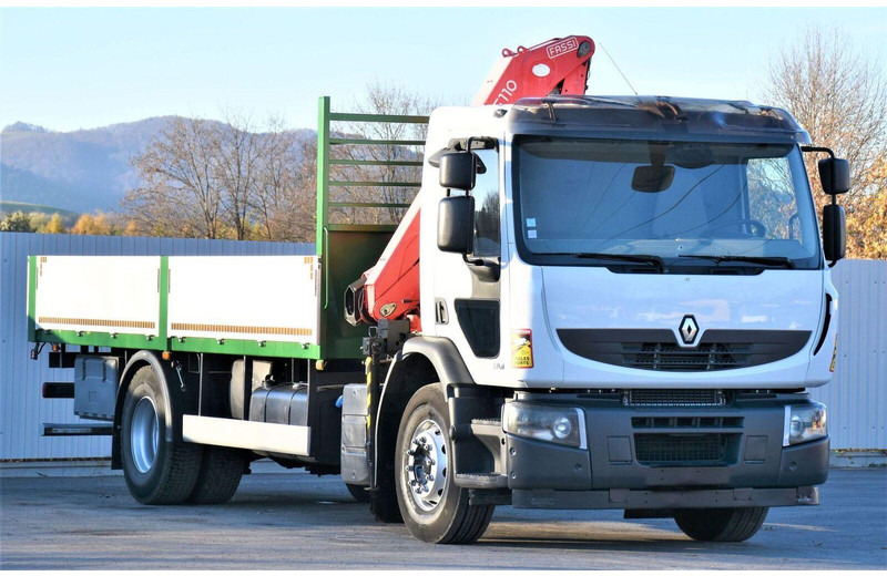 Renault - Camion plateau, Camion grue: photos 3 Renault - Camion plateau, Camion grue: photos 3