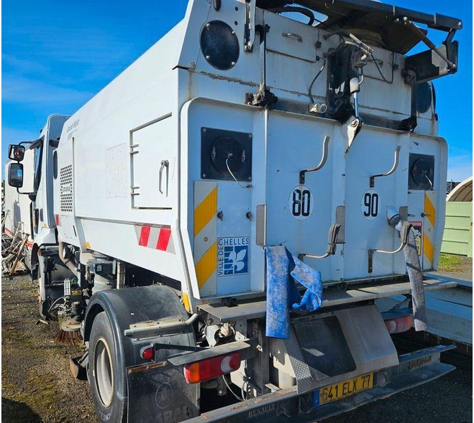 Renault MIDLUM 220 Dxi - Road sweeper truck - Balayeuse de voirie: photos 3 Renault MIDLUM 220 Dxi - Road sweeper truck - Balayeuse de voirie: photos 3
