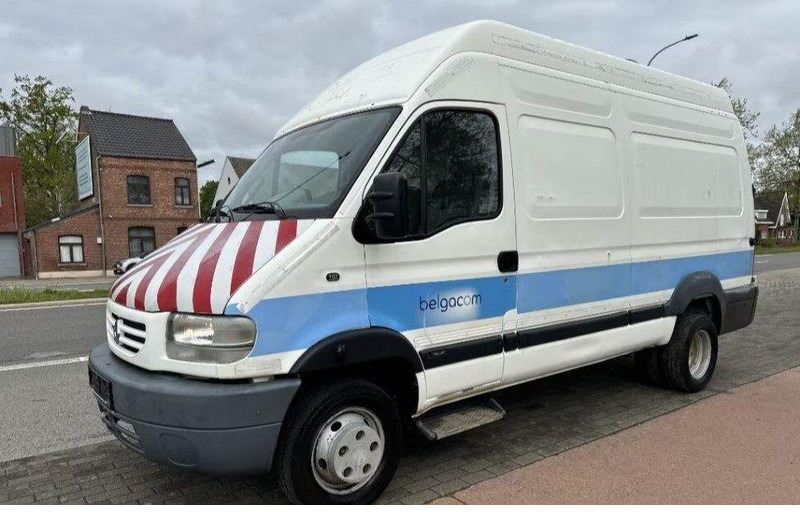 Renault Mascott 2.8 Van - Fourgon grand volume: photos 1 Renault Mascott 2.8 Van - Fourgon grand volume: photos 1