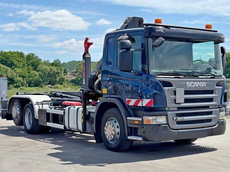 Scania P 360 * ABROLLKIPPER * HIAB 111 BS -2 HIDUO/FUNK - Camion ampliroll, Camion grue: photos 3 Scania P 360 * ABROLLKIPPER * HIAB 111 BS -2 HIDUO/FUNK - Camion ampliroll, Camion grue: photos 3