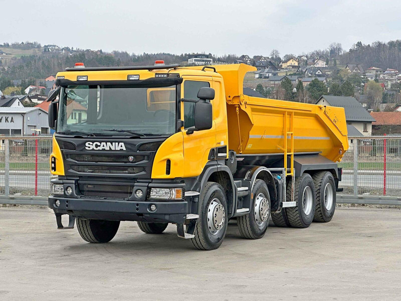 Scania P 400 Kipper * 8x4 * TOPZUSTAND ! - Camion benne: photos 2 Scania P 400 Kipper * 8x4 * TOPZUSTAND ! - Camion benne: photos 2