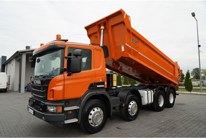 Scania P 410 / 8x4 / WYWROTKA TYLNOZSYPOWA / ALUFELGI / OPONY 100% / MA - Camion benne: photos 4 Scania P 410 / 8x4 / WYWROTKA TYLNOZSYPOWA / ALUFELGI / OPONY 100% / MA - Camion benne: photos 4