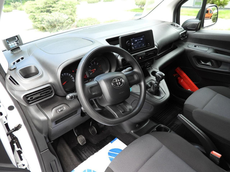 Toyota PROACE CITY  FURGON CHŁODNIA  -15*C ZASILANIE 230V TEMPOMAT KLIM - Utilitaire frigorifique: photos 2 Toyota PROACE CITY  FURGON CHŁODNIA  -15*C ZASILANIE 230V TEMPOMAT KLIM - Utilitaire frigorifique: photos 2