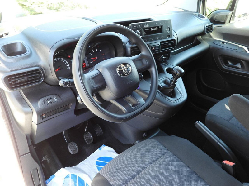 Toyota PROACE CITY  FURGON CHŁODNIA  -15*C ZASILANIE 230V TEMPOMAT KLIM - Utilitaire frigorifique: photos 2 Toyota PROACE CITY  FURGON CHŁODNIA  -15*C ZASILANIE 230V TEMPOMAT KLIM - Utilitaire frigorifique: photos 2