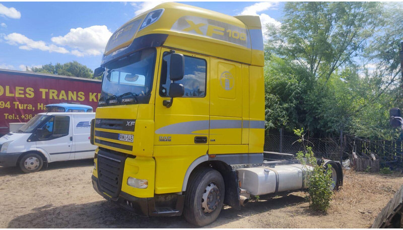 DAF XF 105.410 Tractor Lowdeck - MEGA - Tracteur routier: photos 3 DAF XF 105.410 Tractor Lowdeck - MEGA - Tracteur routier: photos 3