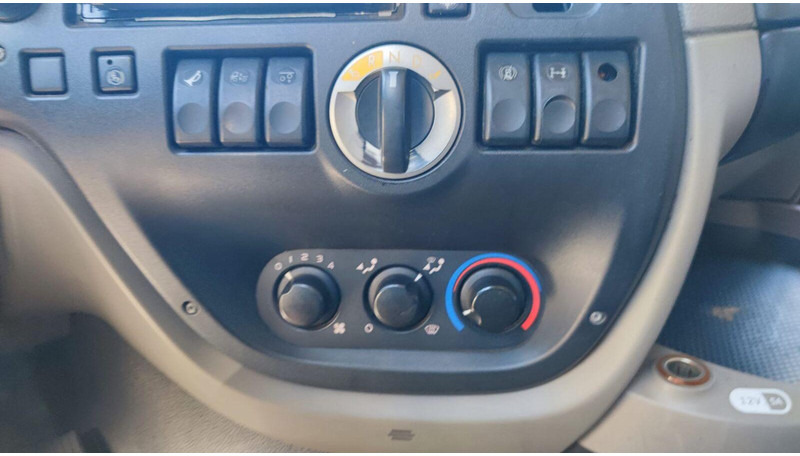 Tracteur routier DAF XF 105.460 Lowdeck MEGA: photos 11