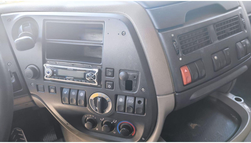 Tracteur routier DAF XF 105.460 Lowdeck MEGA: photos 13