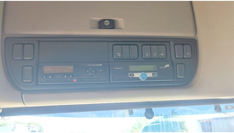 Tracteur routier DAF XF 460: photos 12